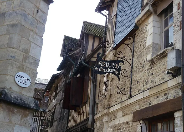 LE ROMANTICA - Les Suites Romantiques Honfleur